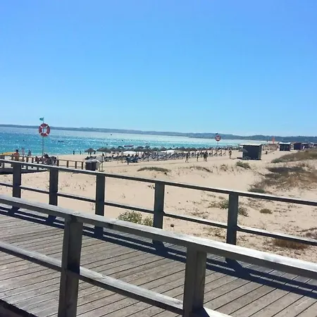 With One Bedroom In Alvor With Wonderful City View And Wifi 100 M From The Beach Portimão